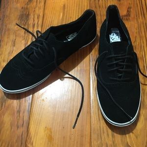 Vans suede with detail